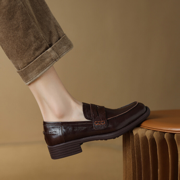 Deep Mouth Flat Shoes - Style g.html