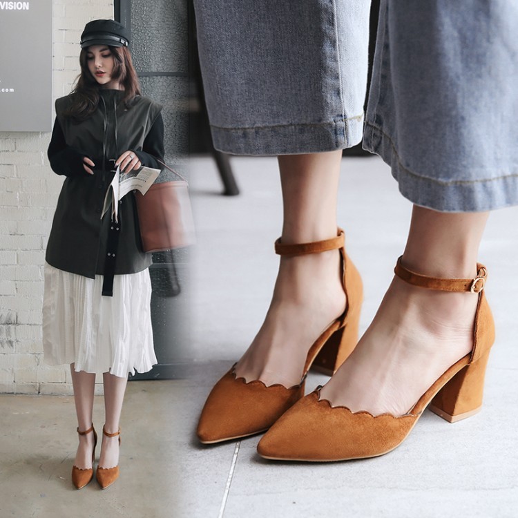 womens-roman-closed-toe-mid-heel-chunky-sandals Women's Roman Closed Toe Mid Heel Chunky Sandals